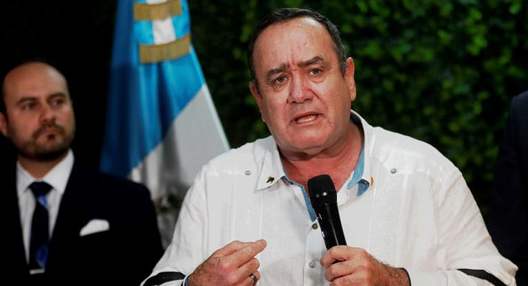 012920-alejandro-giammattei